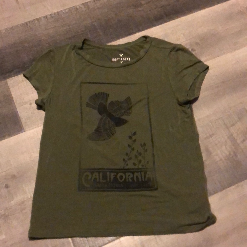 An American eagle soft and sexy tee